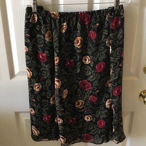Flowered skirt. Plus size
